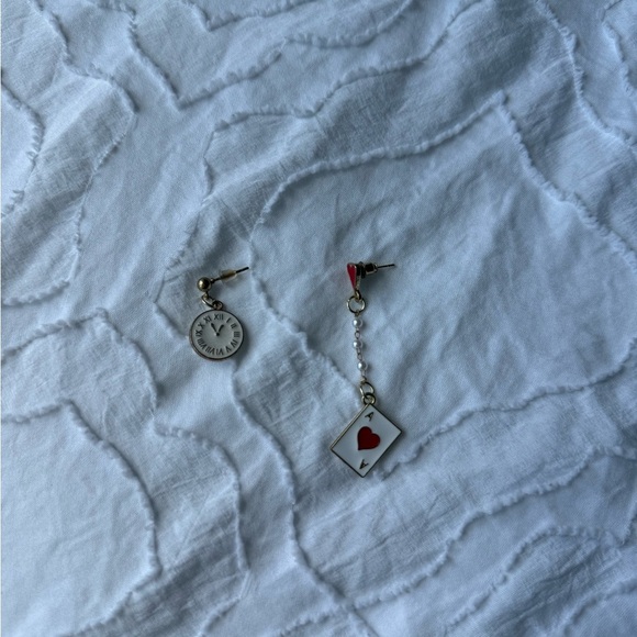 Gold White and Red Playing Card and Clock Earrings Queen of Hearts Dangle - Picture 1 of 6